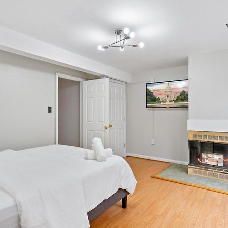 Modern Luxury Dc Free Parking Hotel Arlington Buitenkant foto